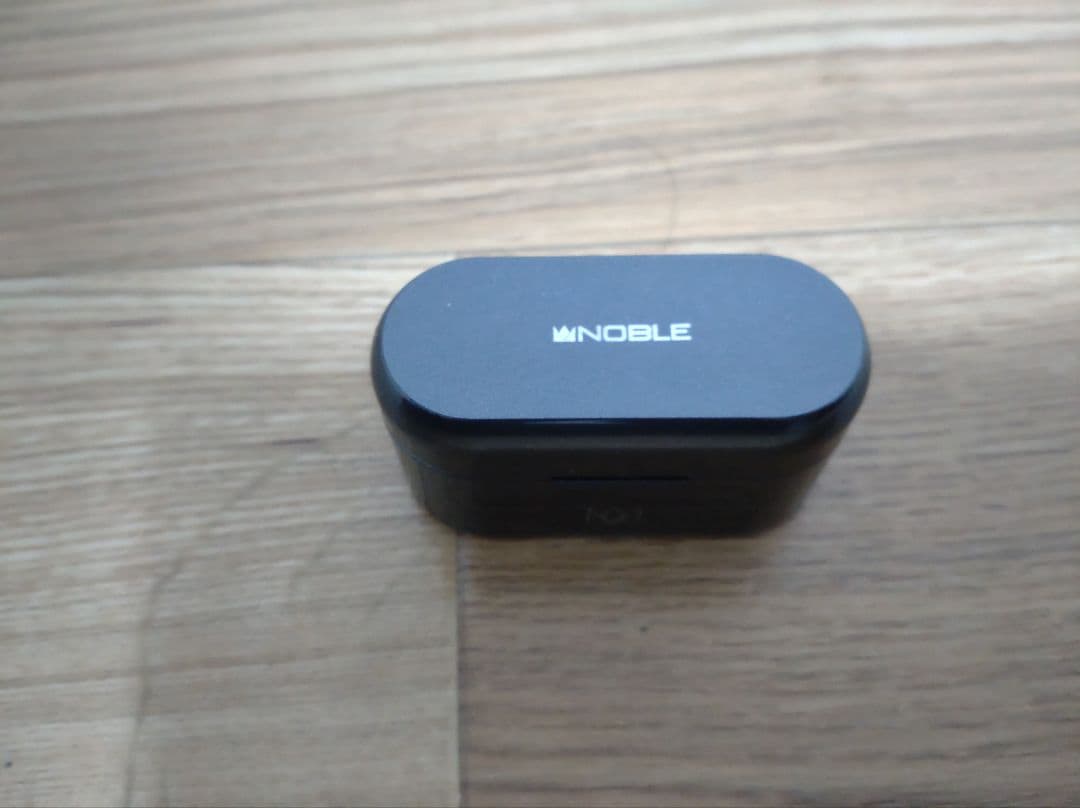 イヤホン Noble FALCON MAX
