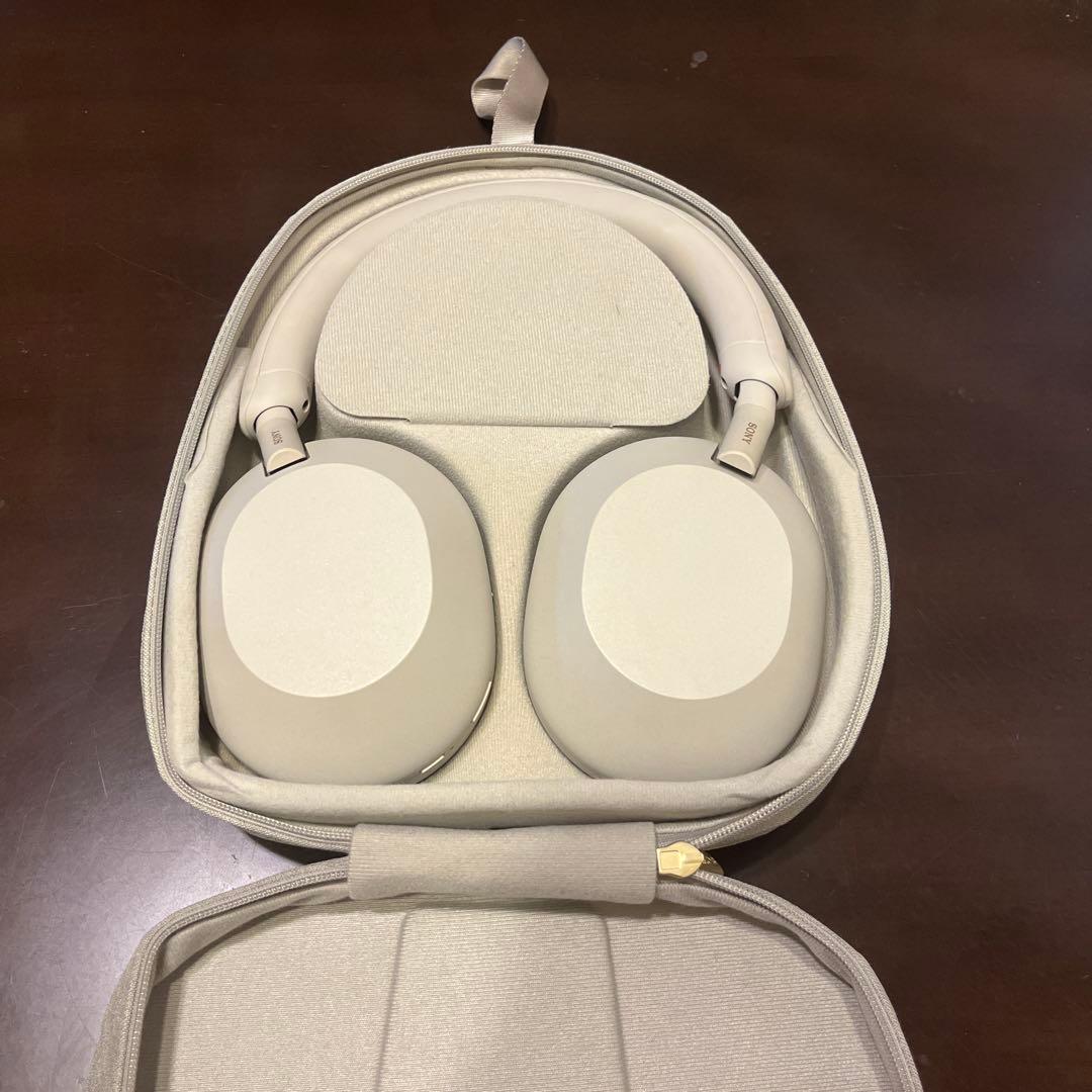 ワイヤレスヘッドホン 軽量 オーバーイヤー SONY WH-1000M5