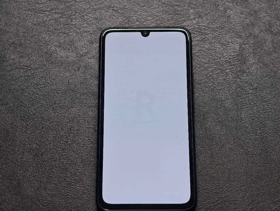 スマートフォン本体 Rakuten BIG S