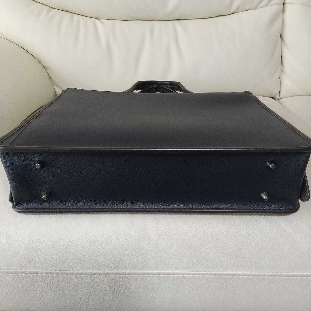 タケオキクチ ビジネスバッグ ネイビー