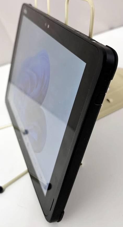【動作良好】Win11 富士通タブレット10.1型 ★寝室・旅先