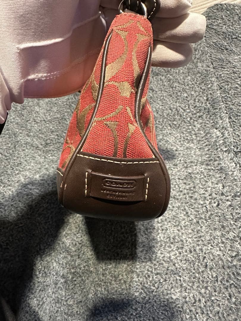 COACHコーチ　アクセサリーポーチ　ハンドバッグ　キャンバス 赤 茶