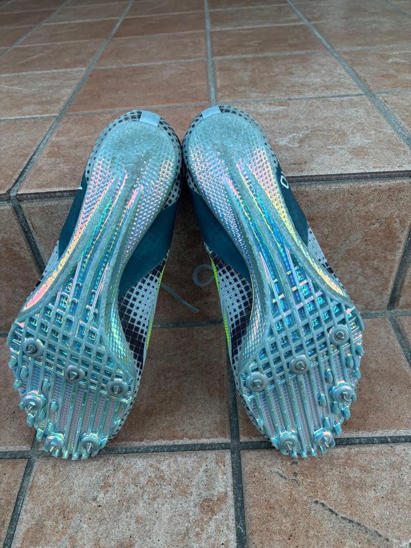 アディダスADIZERO FINESSE　アディゼロ/陸上　26.0cm 美品