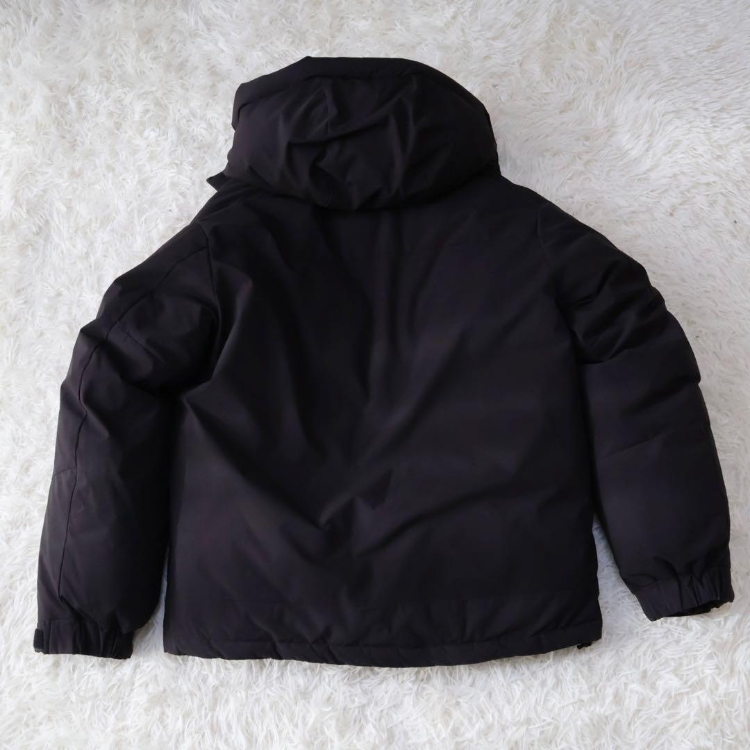 ファーストダウン　ダウンジャケット　ブラック