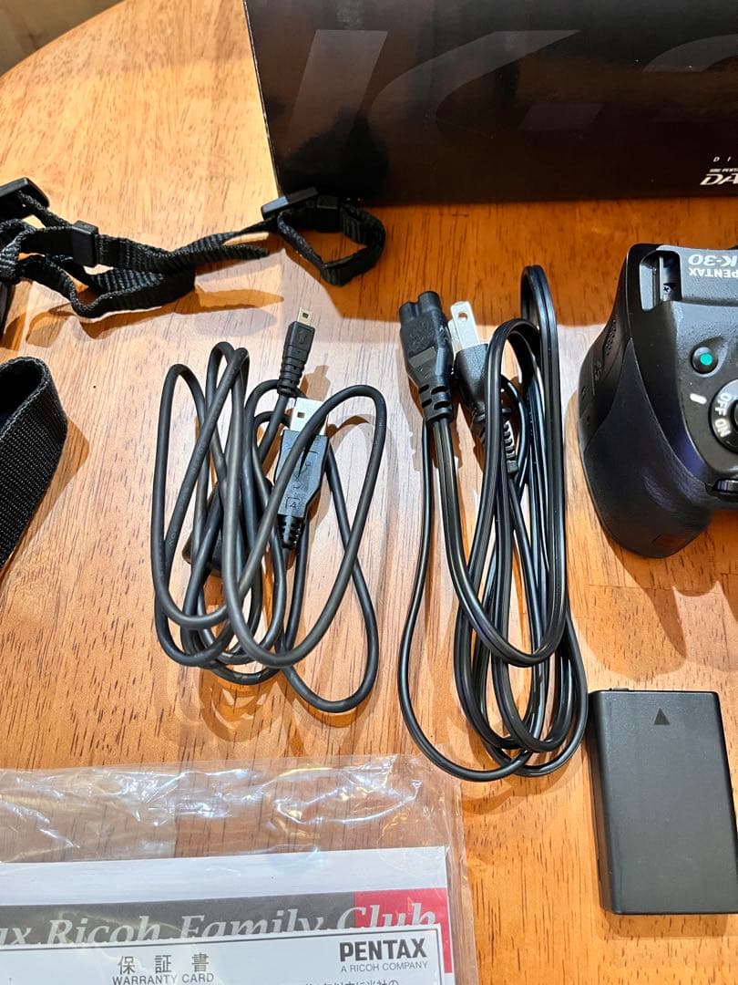 ペンタックス PENTAX K-30 レンズキット　18-135mm