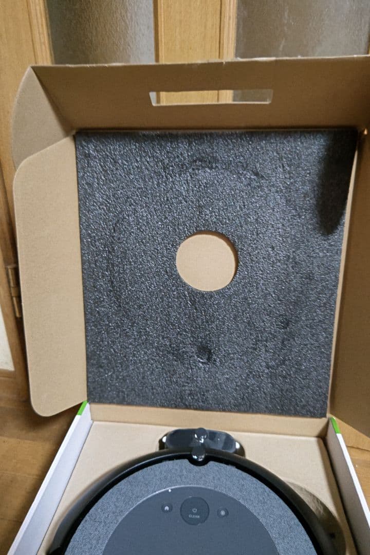 美品　iRobot アイロボット Roomba i5 i515860