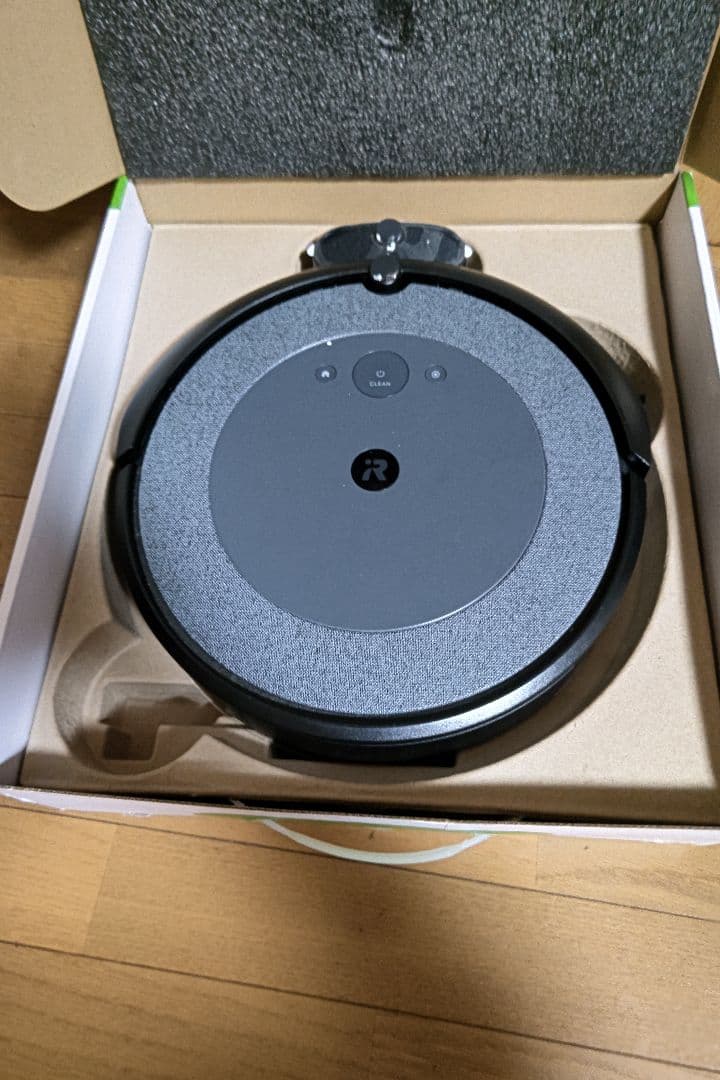 美品　iRobot アイロボット Roomba i5 i515860