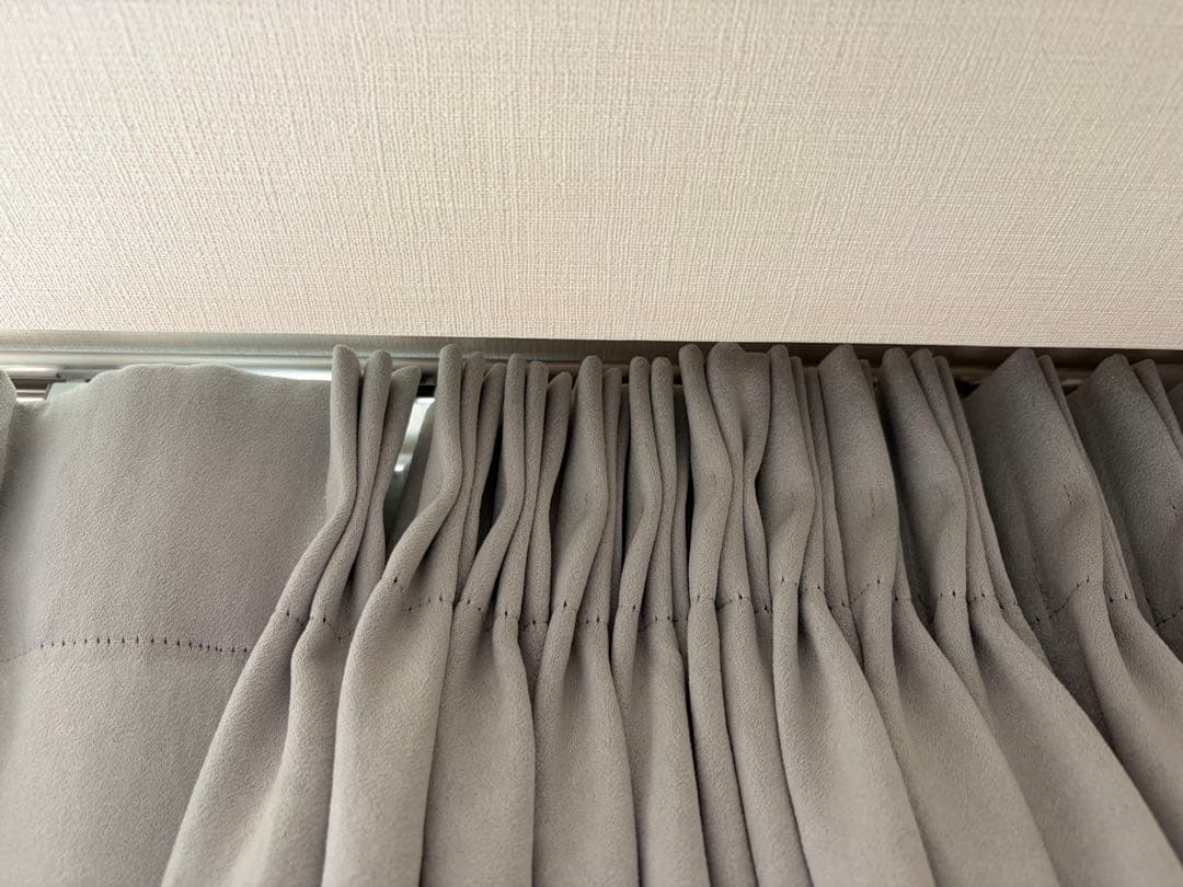 unico ドレープカーテン　APT(UND1294LBE) ライトベージュ