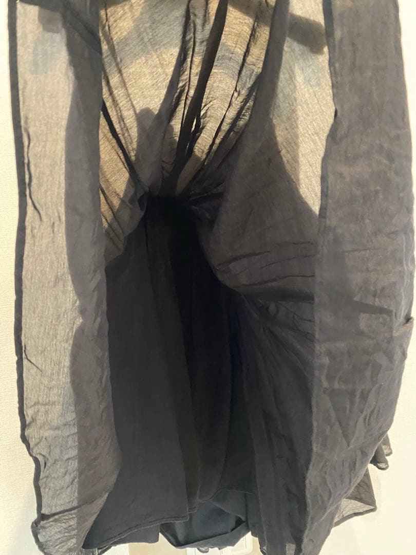 カレンソロジー　キャミソール　黒色