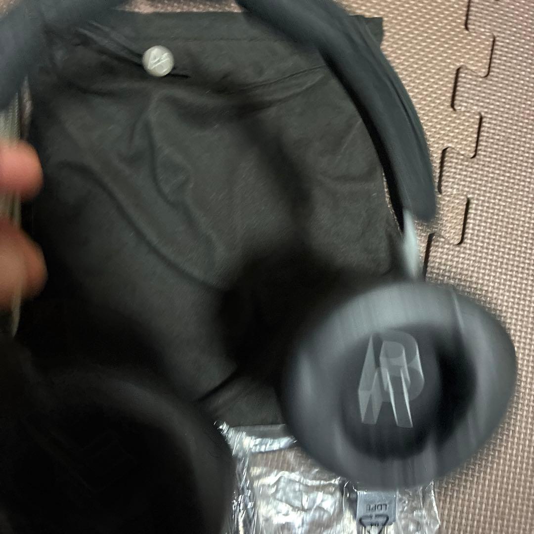 ❷BANG & OLUFSEN Beoplay H9i ワイヤレスヘッドホン