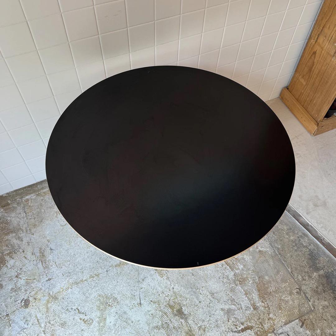 ハーマンミラー社のペデスタルテーブル　受注オーダー　ジョージネルソン