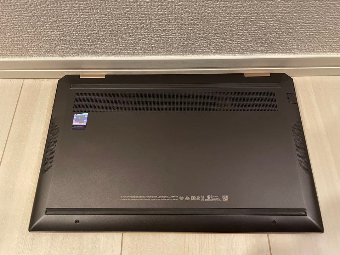 HP Spectre x360 i7 10世代 1TB Office
