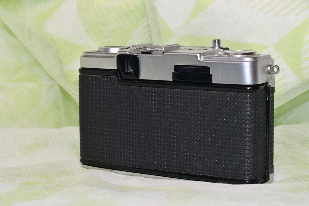 《動作品》OLYMPUS EE-3 【美品】 a361
