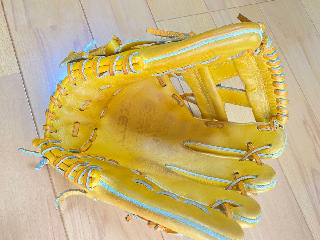 ゼット　硬式用　内野 型付けは自分でしました ソフトボールで使用しました