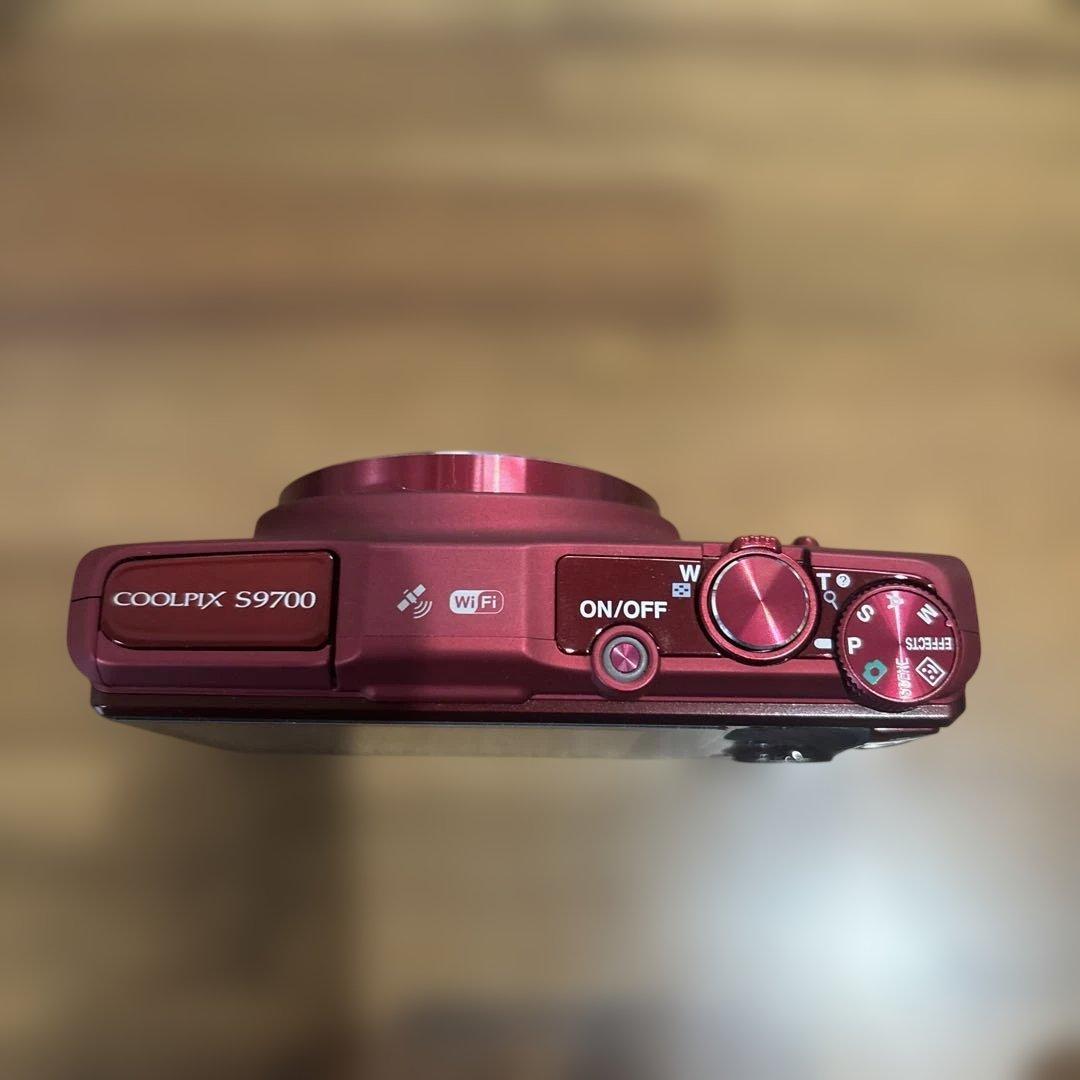 Nikon COOLPIX S9700 赤