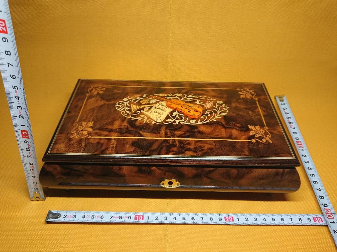 【美品】REUGE　ボックス　宝石箱　スイス　置物　工芸品　美術品　A3429