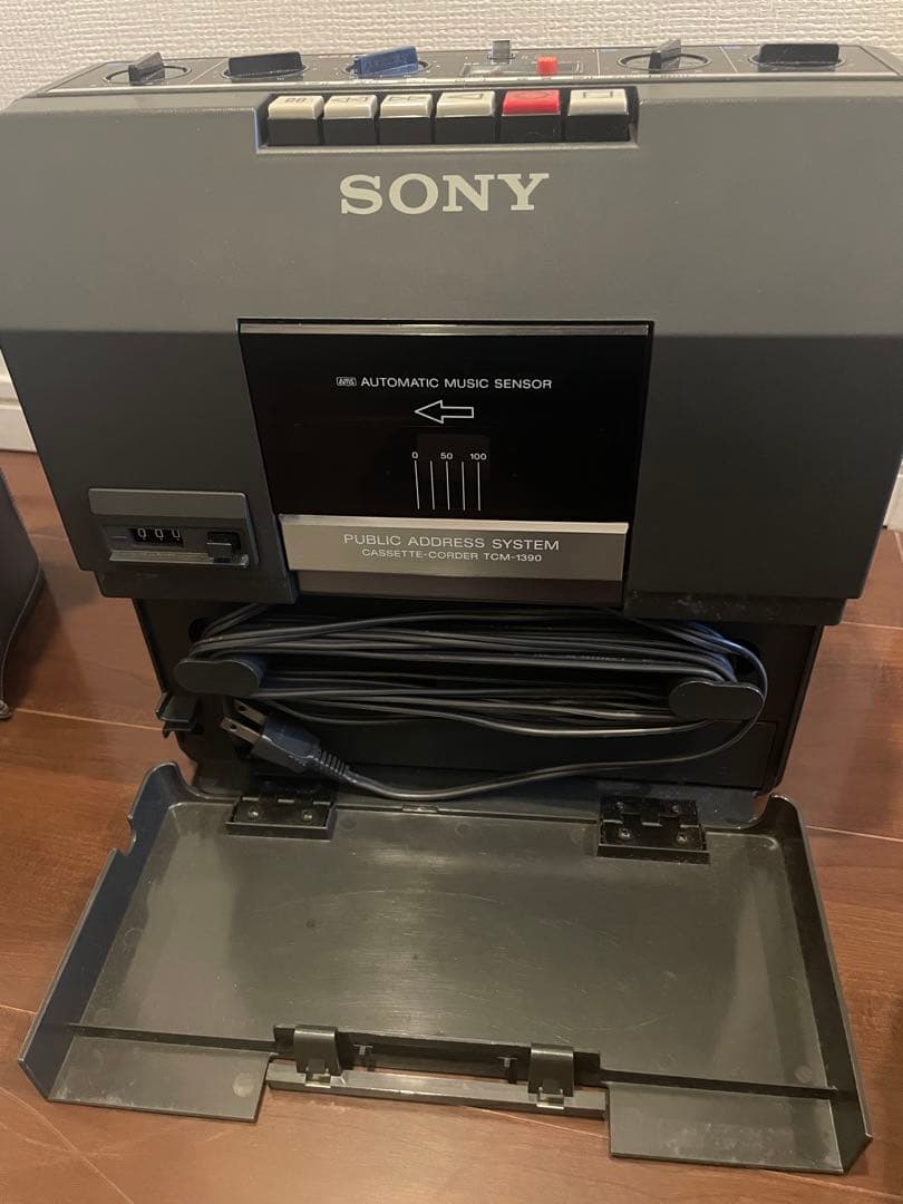 SONY TCD-100 カセットプレーヤー 専用ケース付き