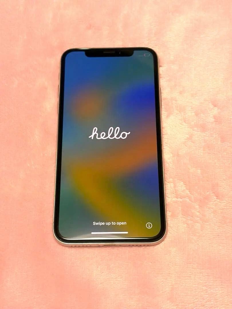 Apple iPhone X シルバー 本体　64GB