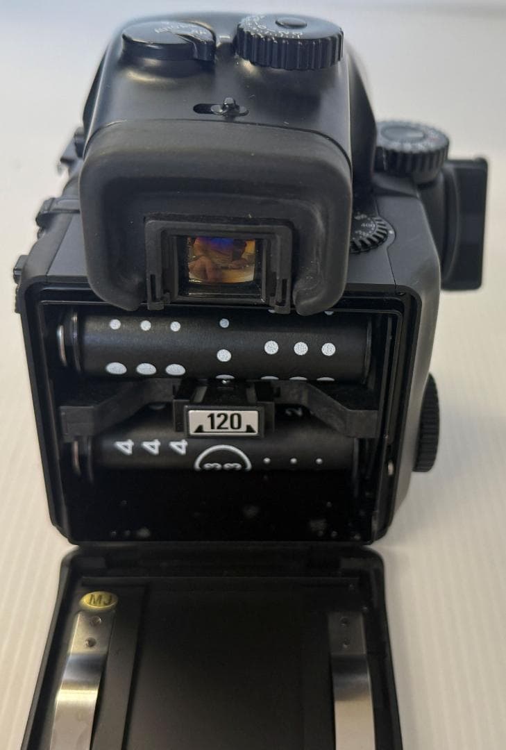 Mamiya マミヤ 645Pro ＋カメラグリップ＋ポラロイドパック付き