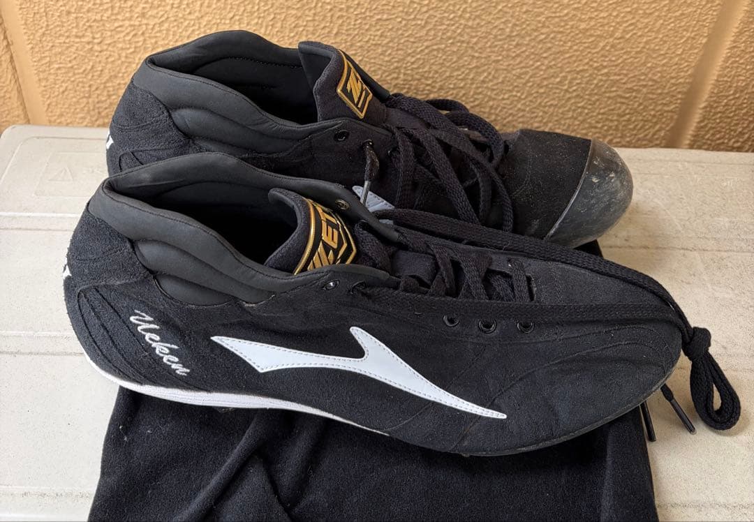 ZETT（ゼット）野球用 金属歯スパイク 刺繍入りサイズ不明→外寸30センチ以上