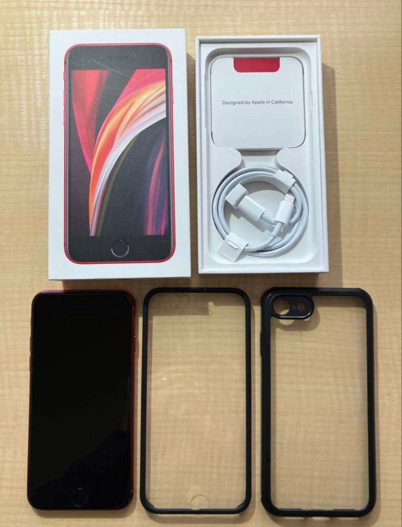 美品iPhoneSE第2世代(SE2)64GBレッドSIMフリ