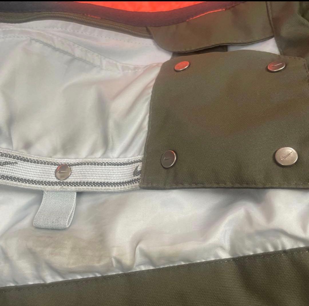 スノー仕様のNIKE SBジャケットHUDSON PARKAナイキSB(S)