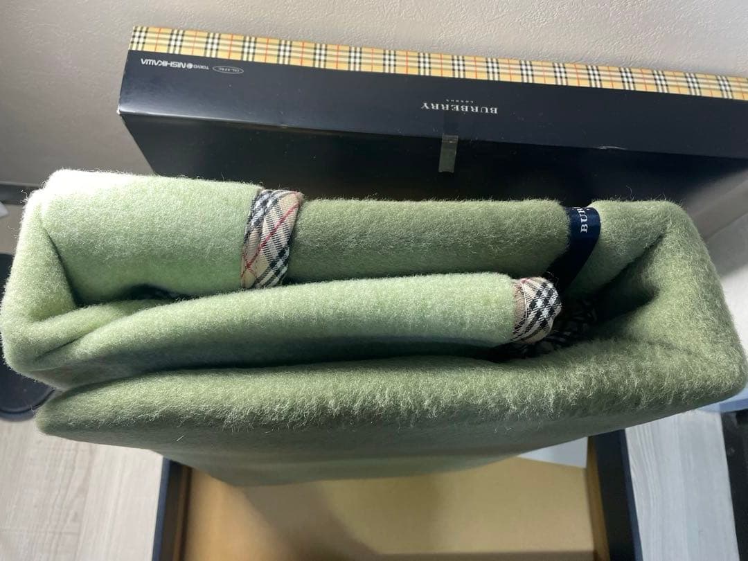 未使用品　BURBERRY バーバリー ウール100% 毛布　ブランケット