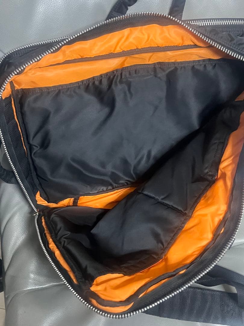 ポータータンカー3wayビジネスバッグショルダーベルト欠品です。