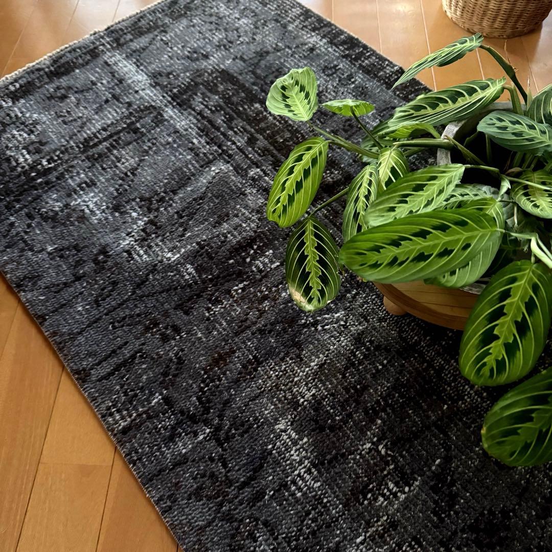 69×124ダークグレイ　オーバーダイ　ボタニカル　トルコヴィンテージラグ