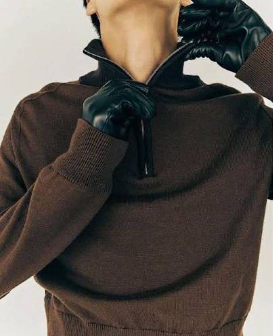 vuja de ハーフジップニット