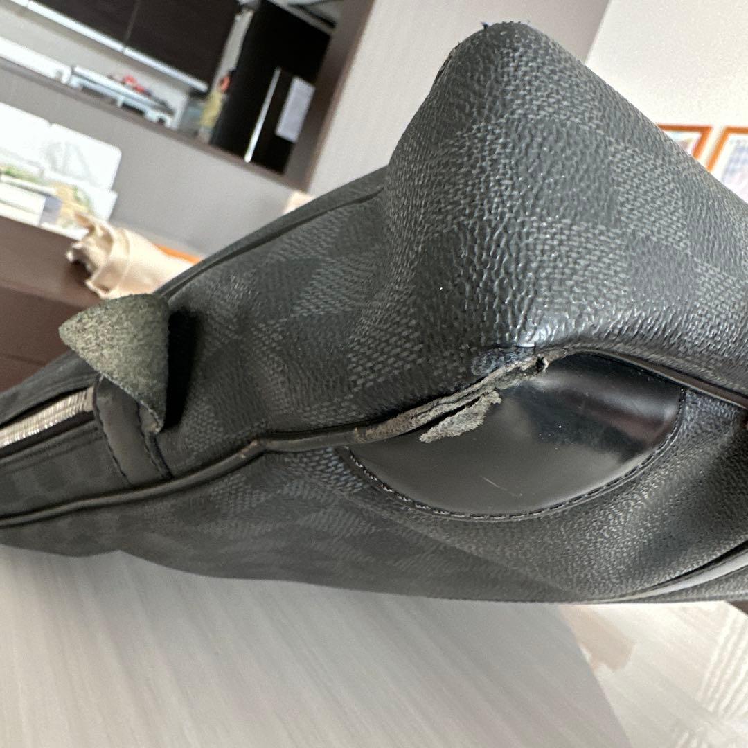 ルイヴィトン ポルトドキュマンボワヤージュ ダミエグラフィット ブラック