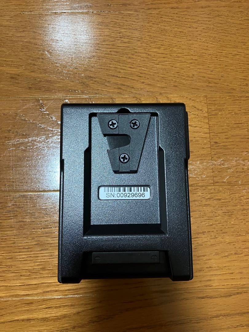 【未使用】Moman Vマウントバッテリー140wh/9700mAh