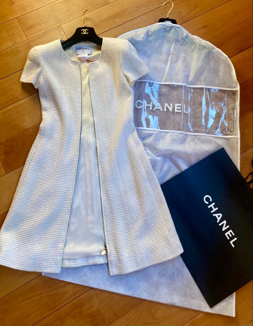 CHANEL ワンピース　ココマーク　特価　クリーニング済　ガーメントカバー付