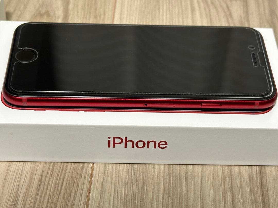 iPhone SE（第3世代）レッド 64GB SIMフリー