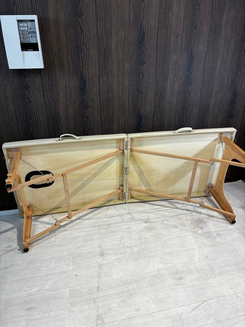 マッサージベッド 折りたたみ 持ち運び 施術 整体 エステ 送料込み