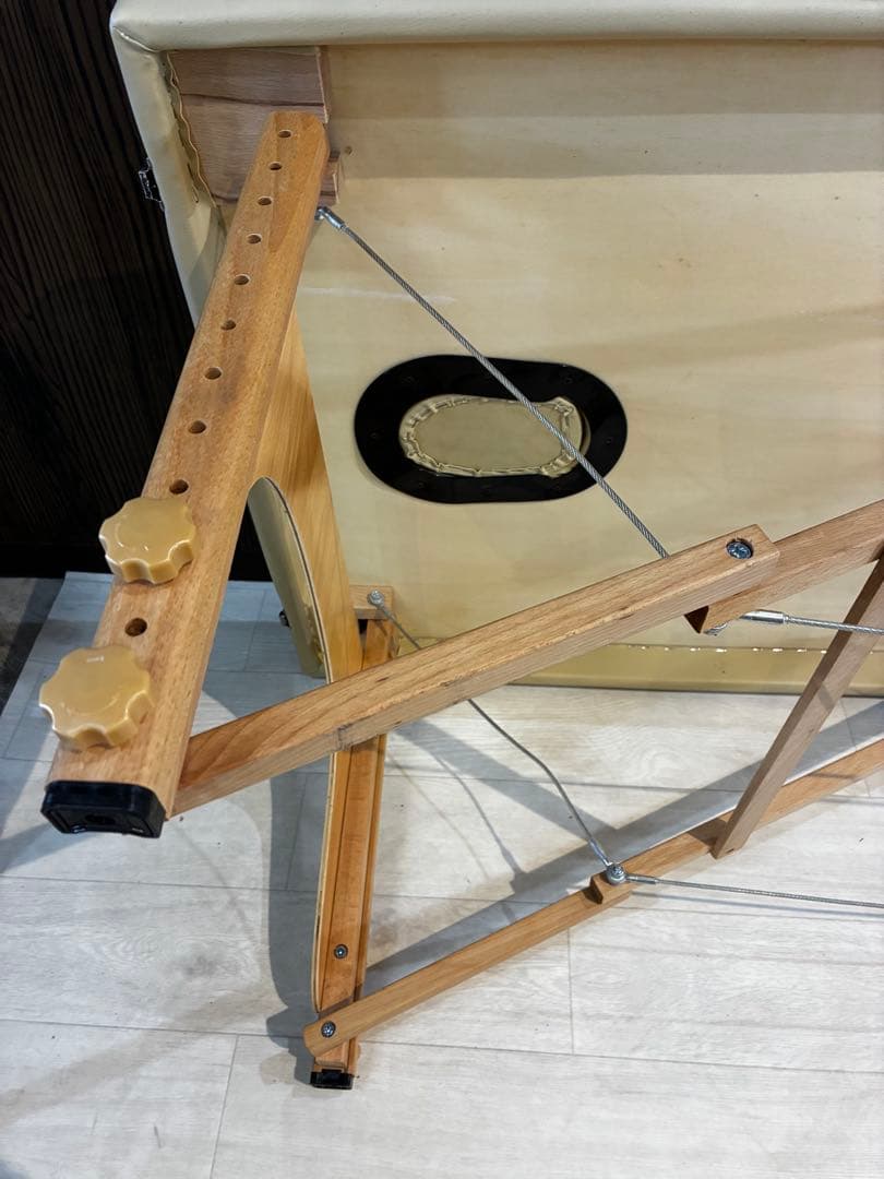 マッサージベッド 折りたたみ 持ち運び 施術 整体 エステ 送料込み