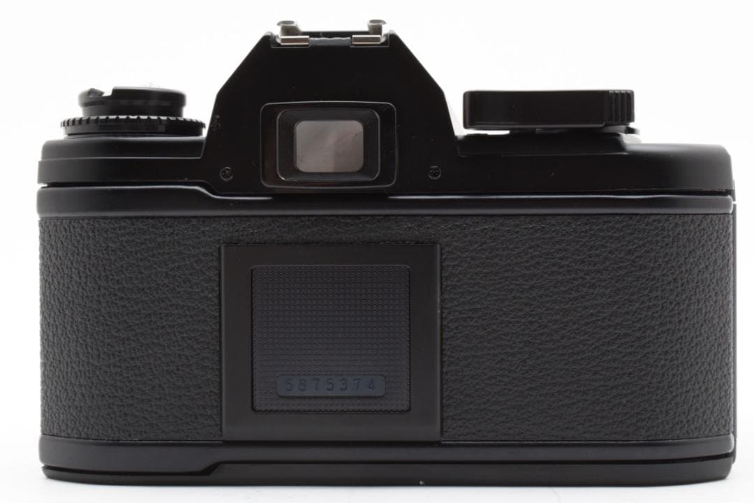美品 NIKON ニコン EM フィルムカメラ　モルト新品交換済 M157