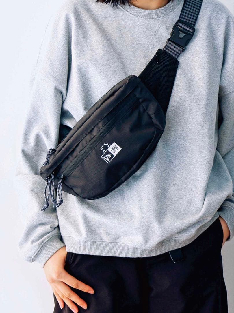 ファミリア ニューエラ ボディバッグ familiar
