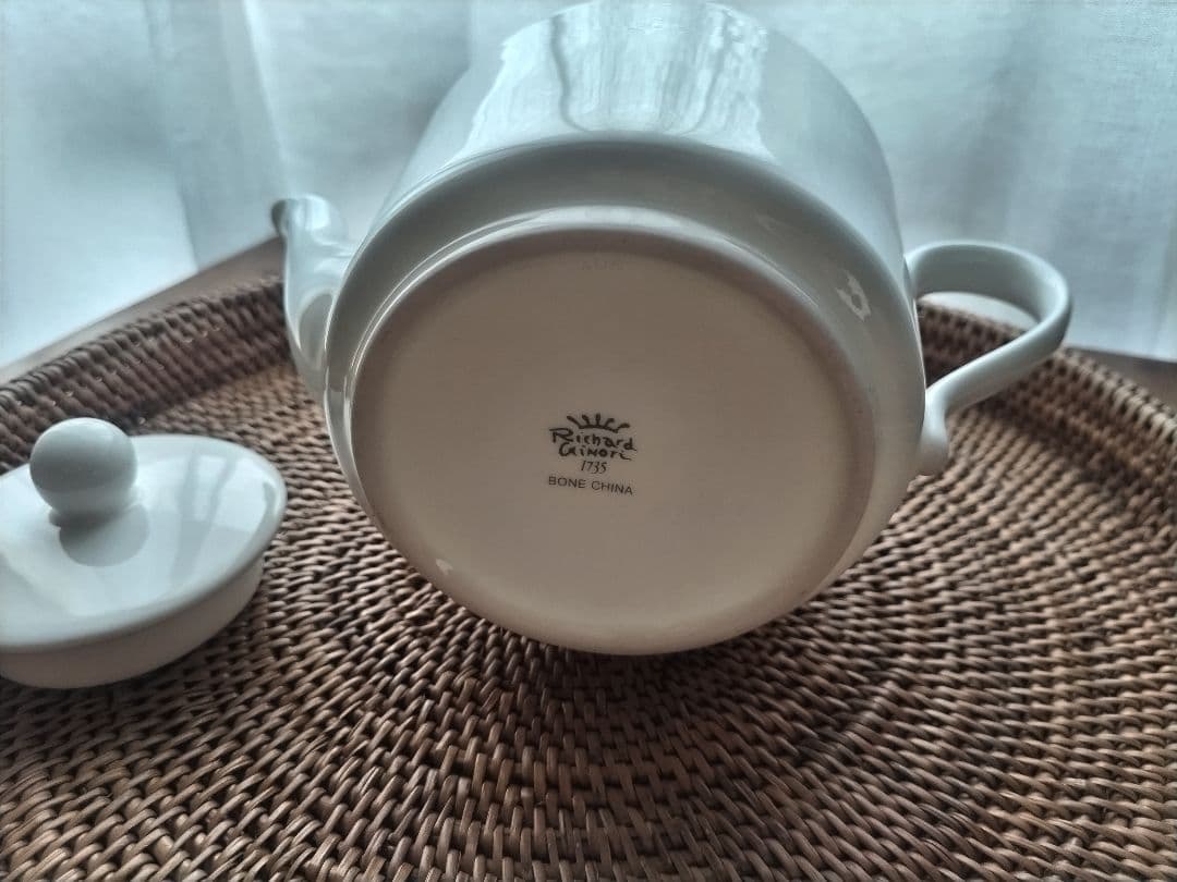 リチャード・ジノリ ティーポット　0.5リットル　ホワイト