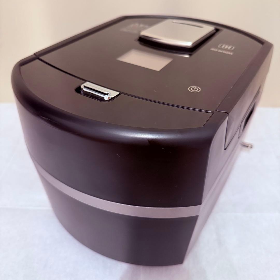 美品　アイリスオーヤマ 炊飯器 5.5合 IH 瞬熱真空釜 RC-IF50 黒