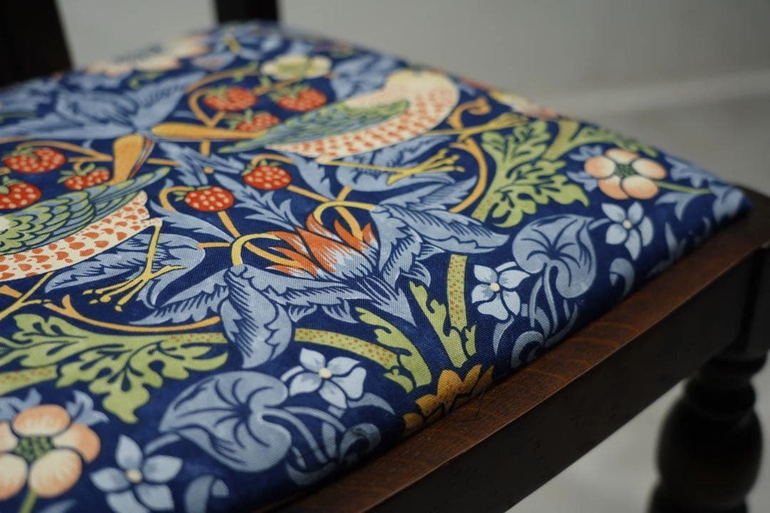 英国アンティーク　ウィリアムモリス　イチゴ泥棒　正規品