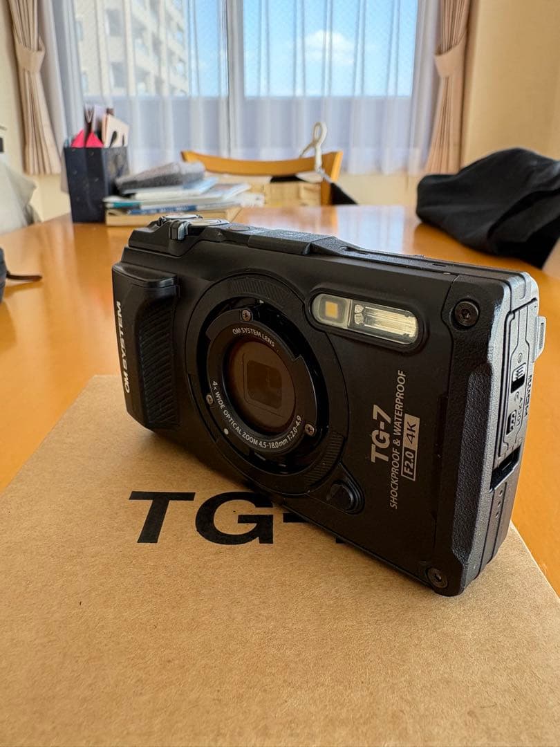 デジタルカメラ OM SYSTEM TG-7
