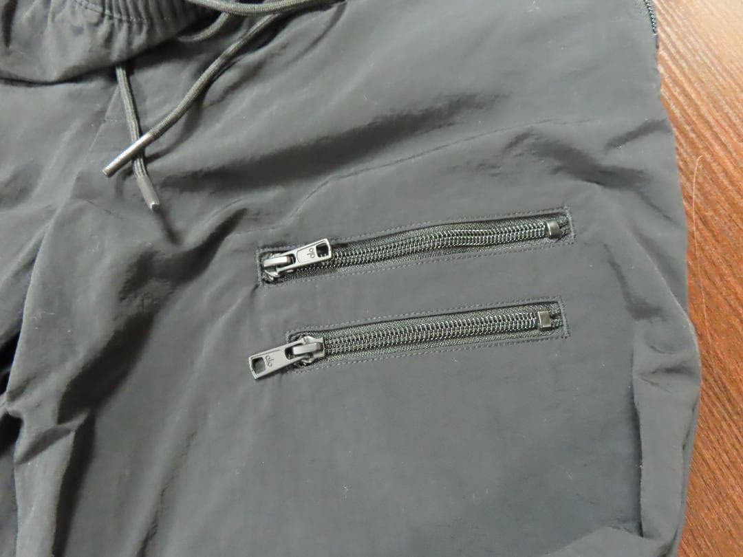 Alo yoga正規アローヨガTakeaway トラックパンツ正規品美品2回のみ