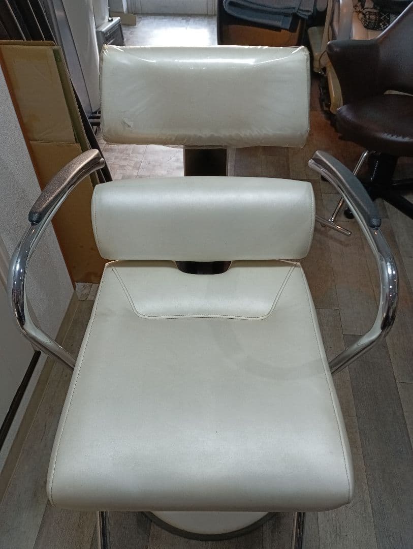 タカラベルモントオアシスチェア②