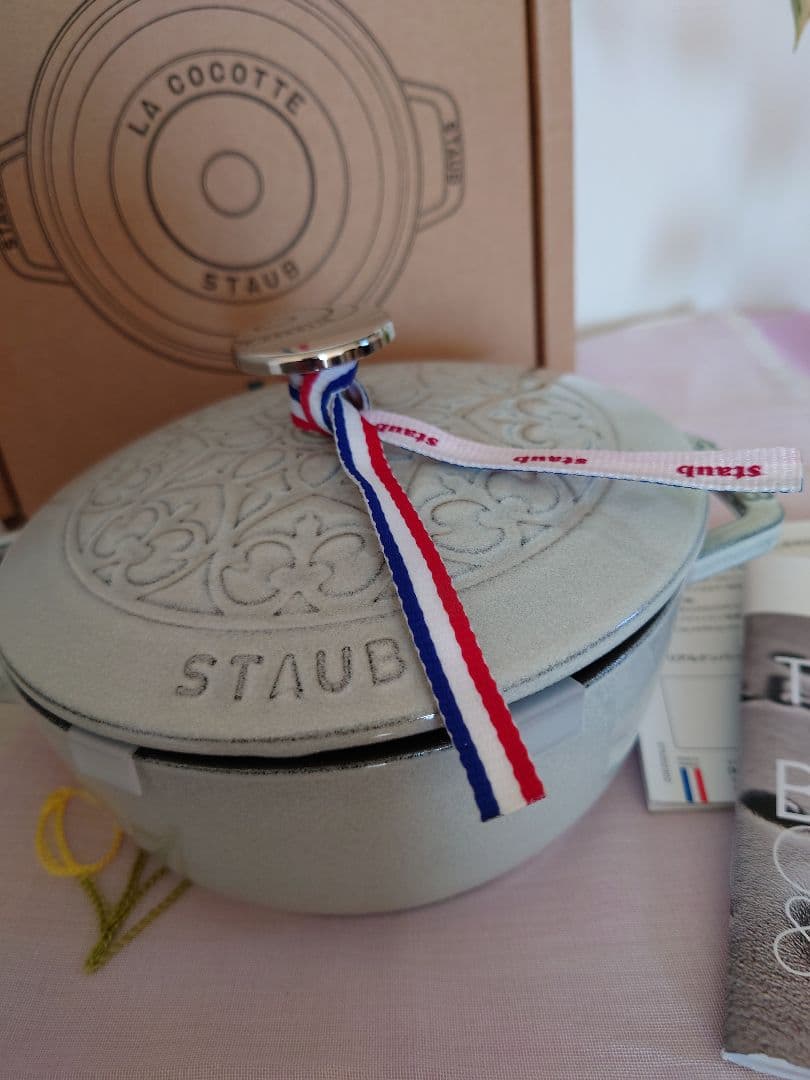 【新品/未使用】STAUB Wa-NABE S Lily カンパーニュ 16cm