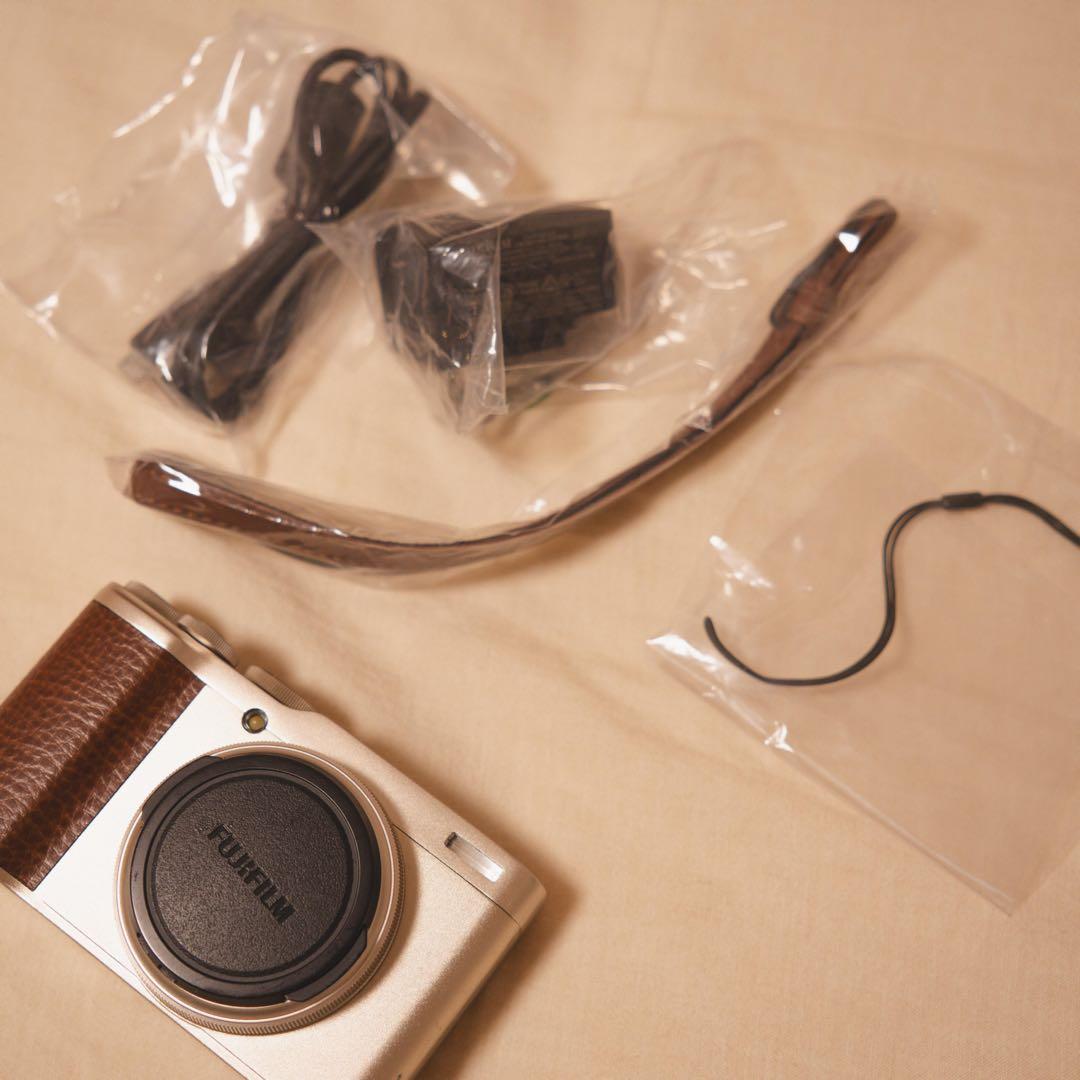 Fujifilm XF10 コンパクトデジタルカメラ