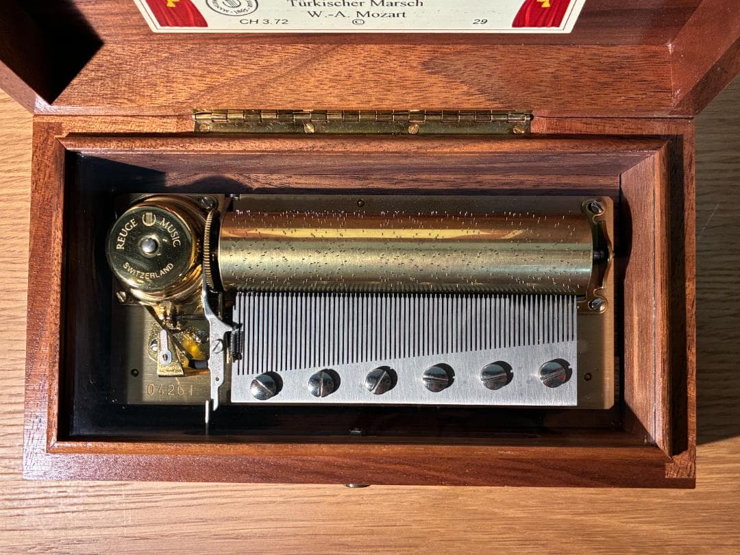 058 REUGE（リュージュ）製のオルゴール モーツァルト 3曲