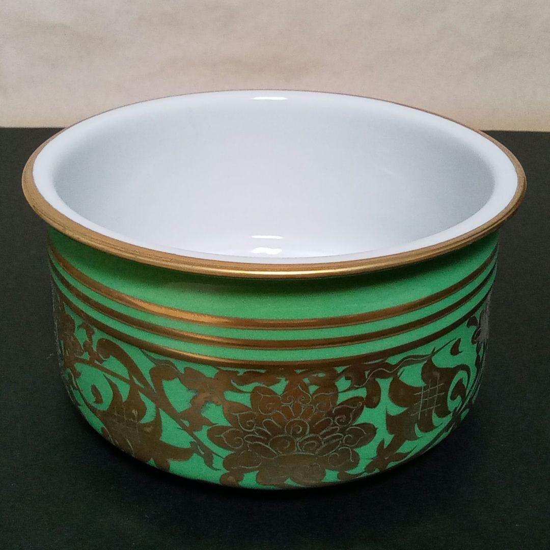 皆具　緑地金襴手　祥堂