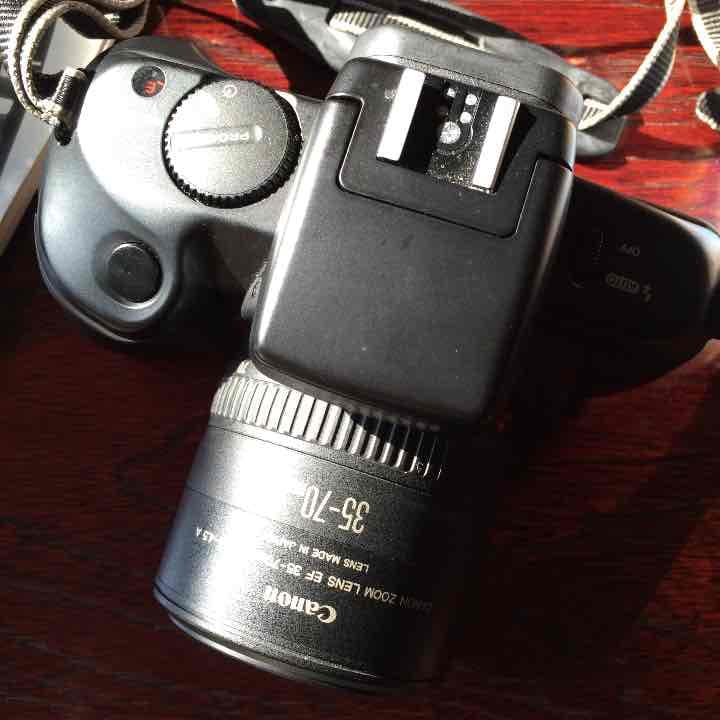 フィルムカメラ Canon 750QD