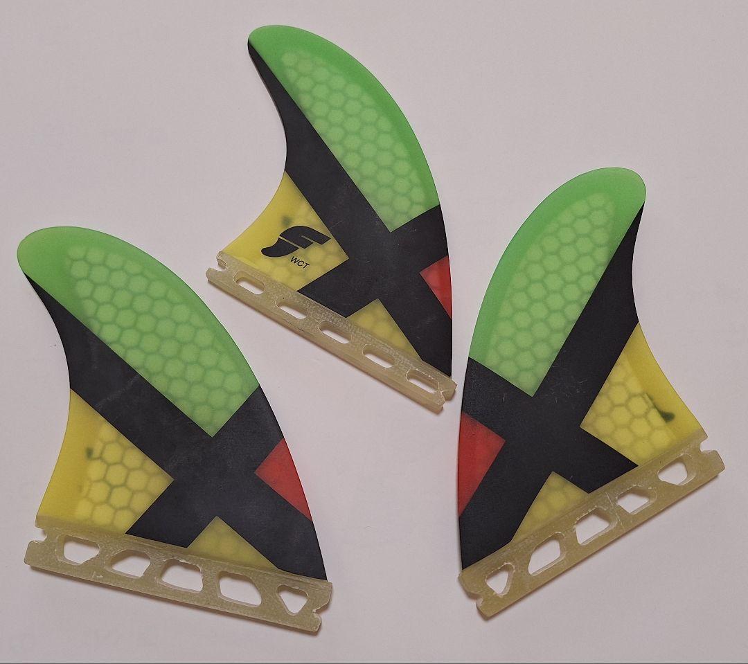 WCT フューチャーフィン futures トライフィン M サーフィン